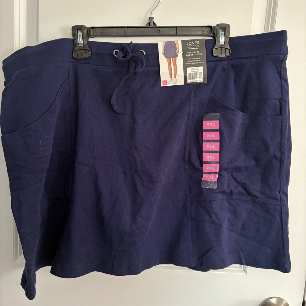 NWT- Jones New York woman’s patch pocket skirt, size XXL